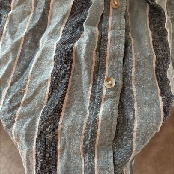 Beachy Blue & White Striped Button-Up Shirt in size medium Linen Blend - Picture 3 of 7